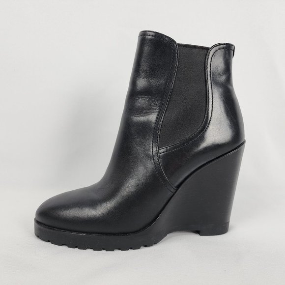 Michael Kors Black Leather Heeled Ankle Boots Size 9 - Picture 1 of 9